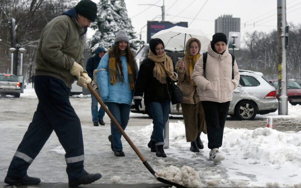 Хочешь работать, плати военкоматам за сотрудников: новая система на Украине