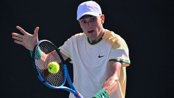 Джека Дрейпера вырвало в мусорное ведро после победы в пяти сетах на Открытом чемпионате Австралии по теннису