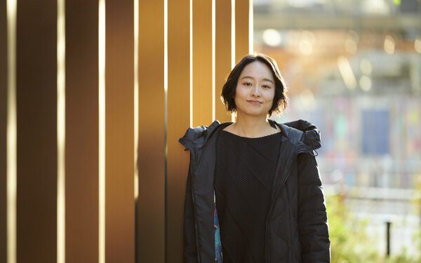 Японский дирижер Юкари Сайто об общении с оркестром и многом другом: интервью Billboard Japan Women in Music