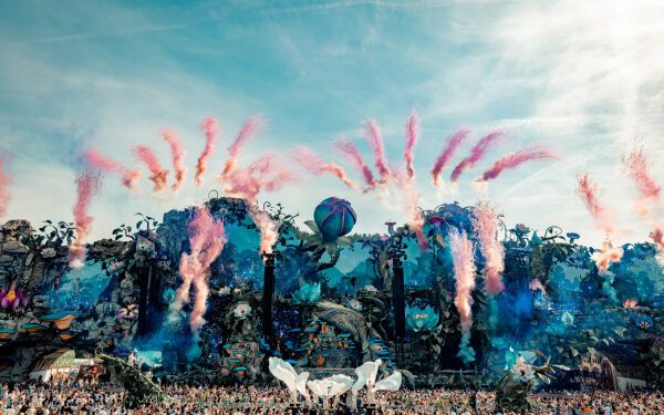 Tomorrowland 2025 представляет список участников, в который вошло более 600 артистов