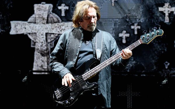 Гизер Батлер из Black Sabbath рассказал о своих переживаниях перед последним концертом: «У меня уже учащенное сердцебиение»