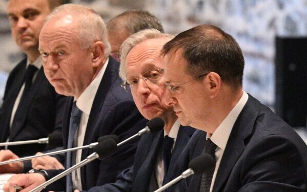 Мирные переговоры между Россией и Украиной завершились менее чем через 2 часа соглашением об обмене военнопленными