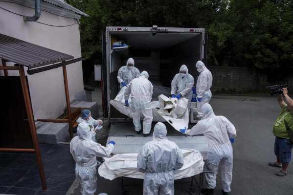 Украина заявляет, что Россия начала самую масштабную воздушную атаку с начала войны