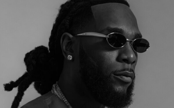 Burna Boy не демонстрирует «никаких признаков слабости» в новом альбоме: слушайте его прямо сейчас