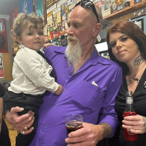 Сердце дочери разбито после гибели отца в результате стрельбы