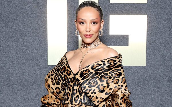 Doja Cat покидает пределы Остина, чтобы сосредоточиться на продвижении «Vie», а The Killers становятся хедлайнерами