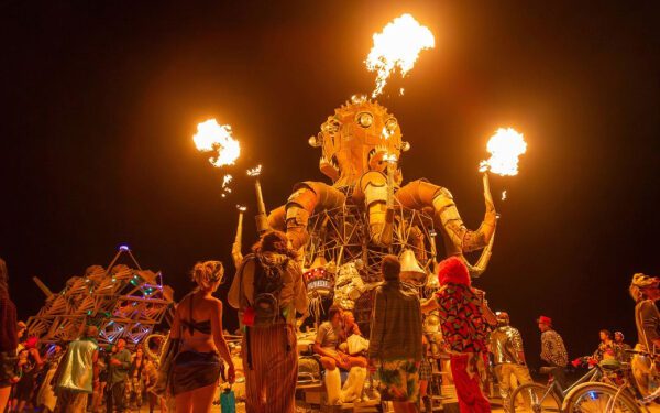 Чему Burning Man может научить вас о себе и мире, даже если вы никогда там не побывали