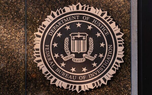 Еще 5 арестов в ходе расследования кражи драгоценностей из Лувра, ключевые детали которого стали известны Еще 5 арестов в ходе расследования кражи драгоценностей из Лувра, ключевые детали которого стали известны