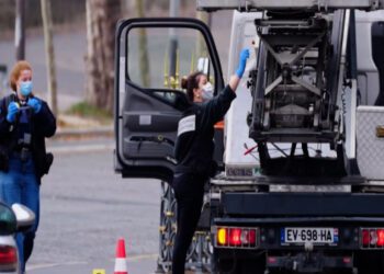 Арестованы пять новых подозреваемых в ограблении Лувра, но пока нет никаких следов украденных драгоценностей Арестованы пять новых подозреваемых в ограблении Лувра, но пока нет никаких следов украденных драгоценностей