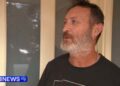 Дом с малышами внутри расстрелян из проезжающего автомобиля Дом с малышами внутри расстрелян из проезжающего автомобиля