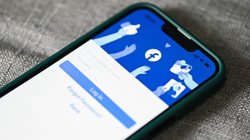 Если вы были на Facebook 10 лет назад, вы могли претендовать на долю в 50 миллионов долларов. Если вы были на Facebook 10 лет назад, вы могли претендовать на долю в 50 миллионов долларов.
