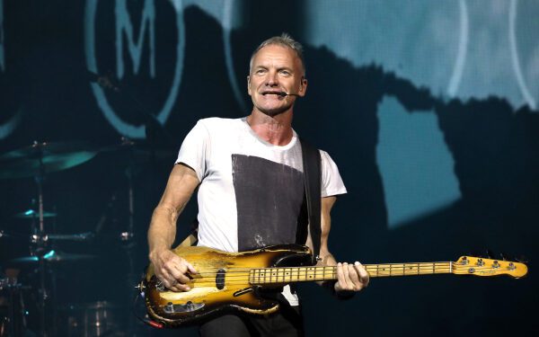 Стинг выступит в роли хедлайнера на камерном концерте Суперкубка в Сан-Франциско перед важной игрой