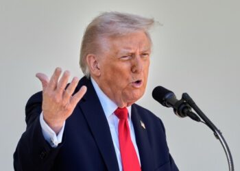 Трамп не хочет «напрасной встречи» с Путиным, поскольку он подтвердил, что переговоры по войне на Украине пока приостановлены Трамп не хочет «напрасной встречи» с Путиным, поскольку он подтвердил, что переговоры по войне на Украине пока приостановлены