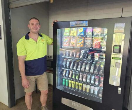 «4000 долларов в неделю»: почему австралийцы, такие как Джефф, тратят много денег на торговые автоматы «4000 долларов в неделю»: почему австралийцы, такие как Джефф, тратят много денег на торговые автоматы