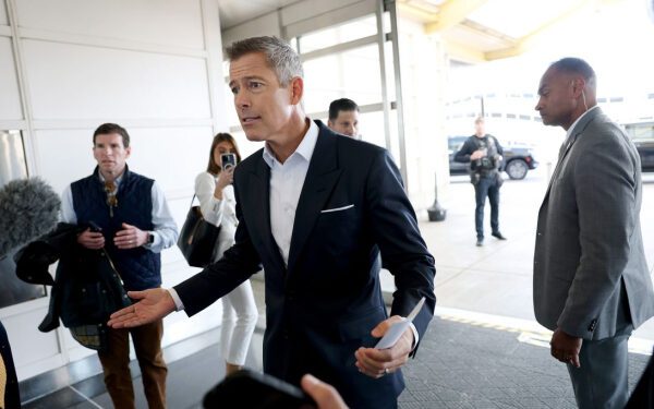 План, составленный кандидатом Трампа в НАСА, попал в сеть. Что нужно знать о «Проекте Афина»