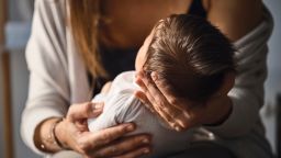 Согласно отчету, около четверти беременных женщин в США не получают дородовой помощи в первом триместре.