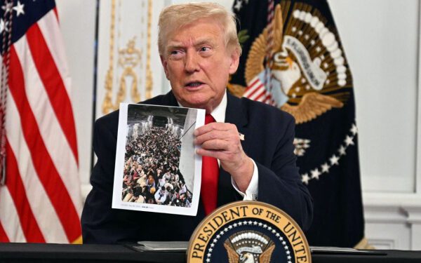 Процесс проверки граждан Афганистана находится под новым контролем после стрельбы Национальной гвардии в Вашингтоне Процесс проверки граждан Афганистана находится под новым контролем после стрельбы Национальной гвардии в Вашингтоне