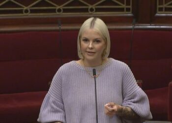 Член парламента Джорджи Перселл рассказала о сексуальных домогательствах и осуждении шлюх в парламенте