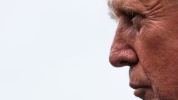 Эпштейн неоднократно упоминал Трампа в личных электронных письмах, как показывает новый релиз