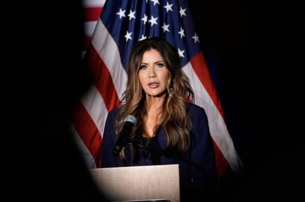 Глава FEMA уходит в отставку, поскольку администрация Трампа готовится к его отставке