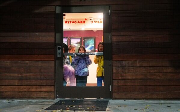 Немецкий «деревянный пирог» Baumkuchen пережил катастрофу и мировые войны, став фаворитом в Японии. Немецкий «деревянный пирог» Baumkuchen пережил катастрофу и мировые войны, став фаворитом в Японии.