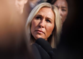 Представитель Республиканской партии Марджори Тейлор Грин покинет Конгресс после пяти бурных лет