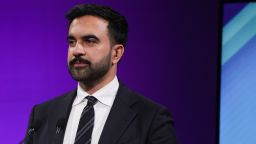 На жарких выборах мэра решающее значение имеют не только кандидаты. На кону также будущее полиции Нью-Йорка.