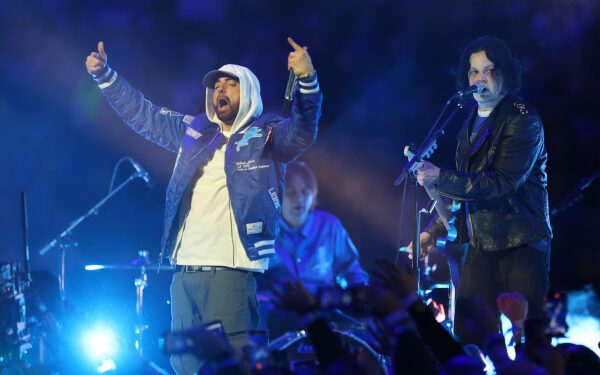 Выступление Джека Уайта и Эминема в перерыве тайма «Live at Ford Field» теперь можно посмотреть онлайн