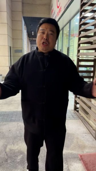 «Китайский Трамп» рассказал нам, как он стал вирусным. И да, всё началось с пари.