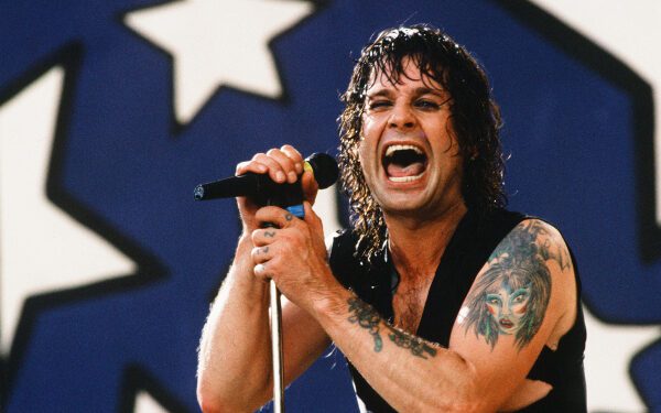 Внук Оззи Осборна воссоздал момент укуса летучей мыши на Хэллоуин