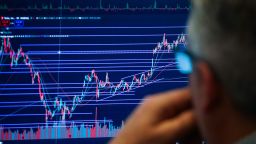 Продажи плюшевого мишки с искусственным интеллектом приостановлены после того, как он дал советы о БДСМ-сексе и где найти ножи