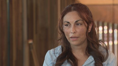 Вдова жертвы нападения акулы впервые выступает с требованием усилить защиту