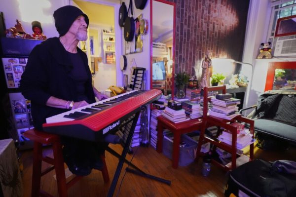 Они полагались на марихуану, чтобы прожить день. Но потом дни без неё казались невозможными.