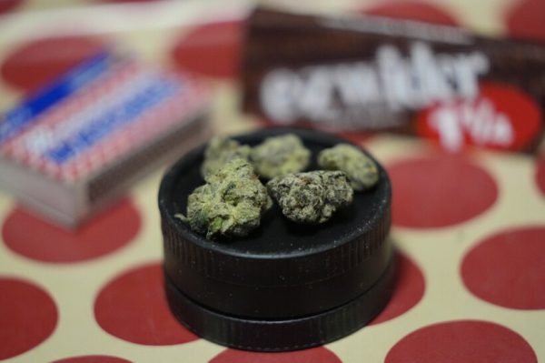 Они полагались на марихуану, чтобы прожить день. Но потом дни без неё казались невозможными.