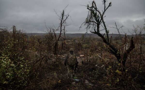 Украина заявила, что нанесла удар по крупному российскому нефтеперерабатывающему заводу с помощью беспилотников большой дальности Украина заявила, что нанесла удар по крупному российскому нефтеперерабатывающему заводу с помощью беспилотников большой дальности
