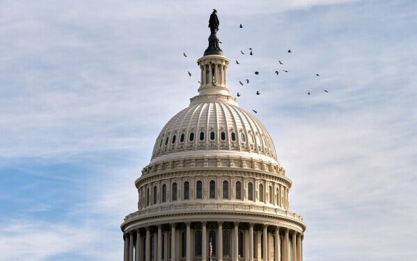 Сенаторы США заявили, что разговаривали с Рубио о мирном плане Трампа по Украине, который отрицал, что это план США. Сенаторы США заявили, что разговаривали с Рубио о мирном плане Трампа по Украине, который отрицал, что это план США.