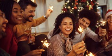 Хотите укрепить иммунитет во время праздников? Заведите себе привычку делать эти три вещи.