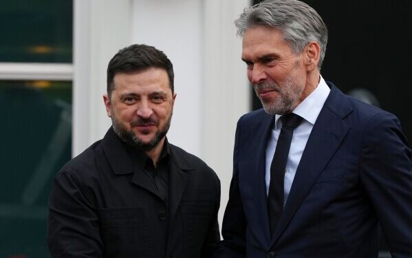 После года правления Трампа лидеры ЕС с неохотой учатся мириться с реальностью ненадежного союзника. После года правления Трампа лидеры ЕС с неохотой учатся мириться с реальностью ненадежного союзника.