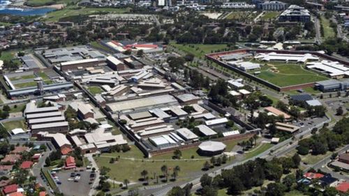 Инспекторы обнаружили ужасающие условия содержания в печально известной австралийской тюрьме. Инспекторы обнаружили ужасающие условия содержания в печально известной австралийской тюрьме.