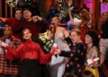 Ариана Гранде спародировала песню Мэрайи Кэри «All I Want for Christmas Is You» в монологе на «SNL»: смотрите видео.