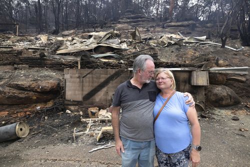 «Армагеддон»: семьи возвращаются в опустошение после лесного пожара в Кулевоне