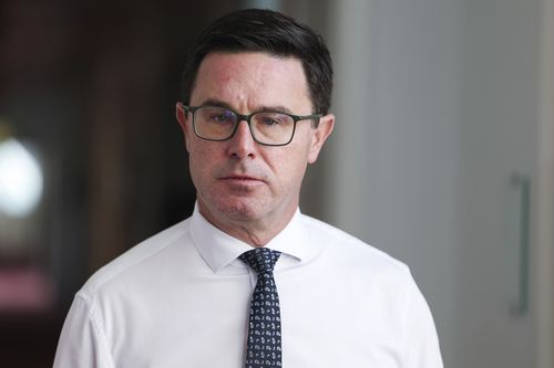 Барнаби Джойс подтверждает переход в партию «Единая нация» после нескольких недель спекуляций