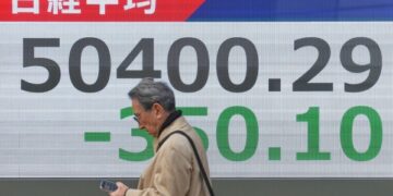 Китайские военные проводят учения вокруг Тайваня, чтобы предупредить «внешние силы» на фоне напряженности между США и Японией.