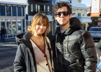 Дебби Райан родила ребенка от Джоша Дана из группы Twenty One Pilots.