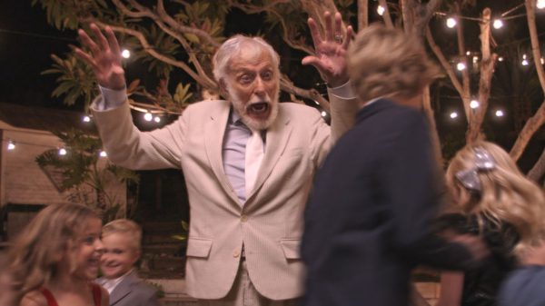 Дику Ван Дайку исполняется 100 лет. Вот чем он занимался в последнее время.