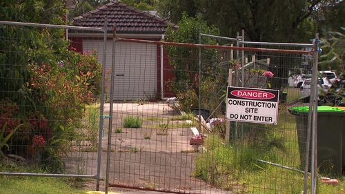 Дом мечты семьи превратился в кошмар после появления плесени.