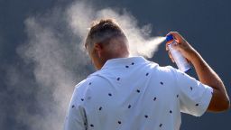 FDA предлагает добавить в список разрешенных продуктов ингредиент солнцезащитного крема, широко используемый в других странах мира. FDA предлагает добавить в список разрешенных продуктов ингредиент солнцезащитного крема, широко используемый в других странах мира.