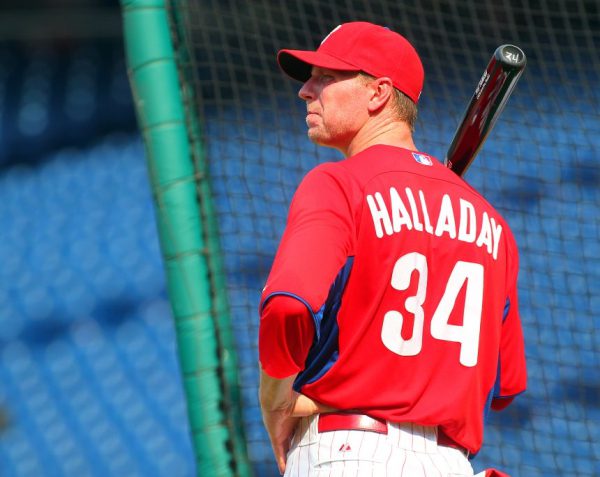 Бывший гонщик NASCAR Грег Биффл стал очередным спортсменом, погибшим в авиакатастрофе.