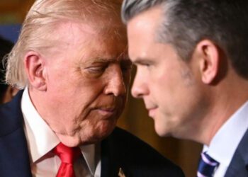 Он дает названия этим кораблям — класс «Трамп».