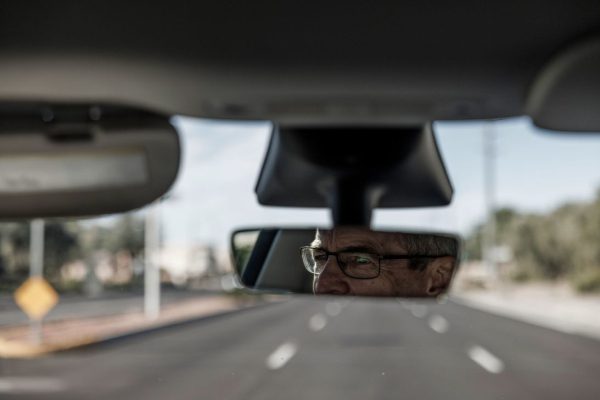 Как стремление Трампа к развитию искусственного интеллекта, цены на энергоносители и недовольные соседи сталкиваются в пустыне Аризоны.